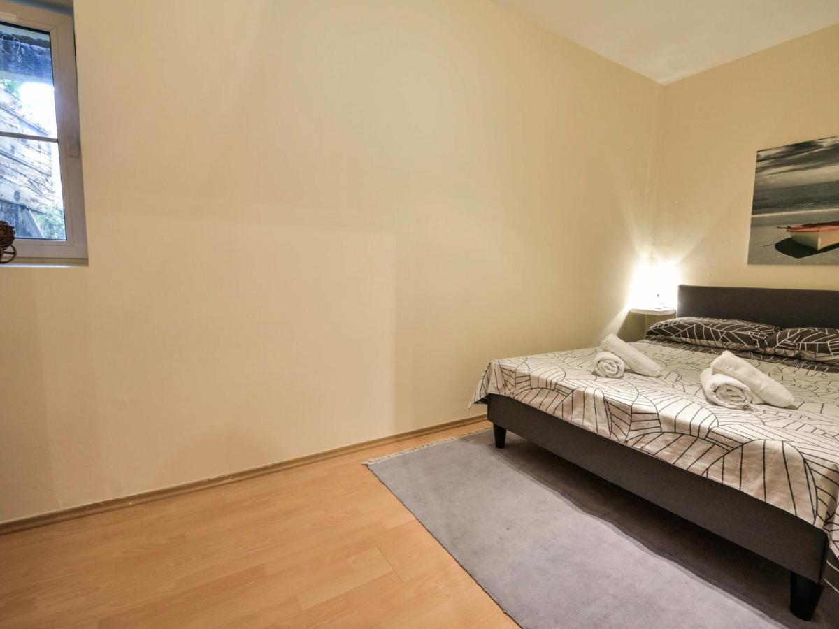 Holiday Home Mali Dvori By Interhome Diklo Luaran gambar